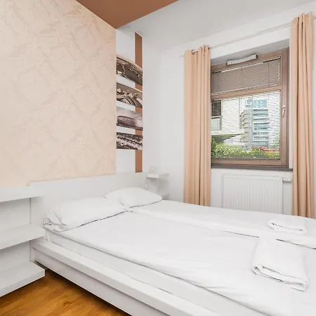 Aqua By Grand Apartment *