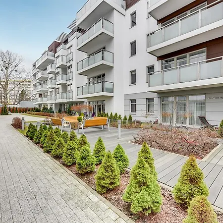 Aqua By Grand Apartment *